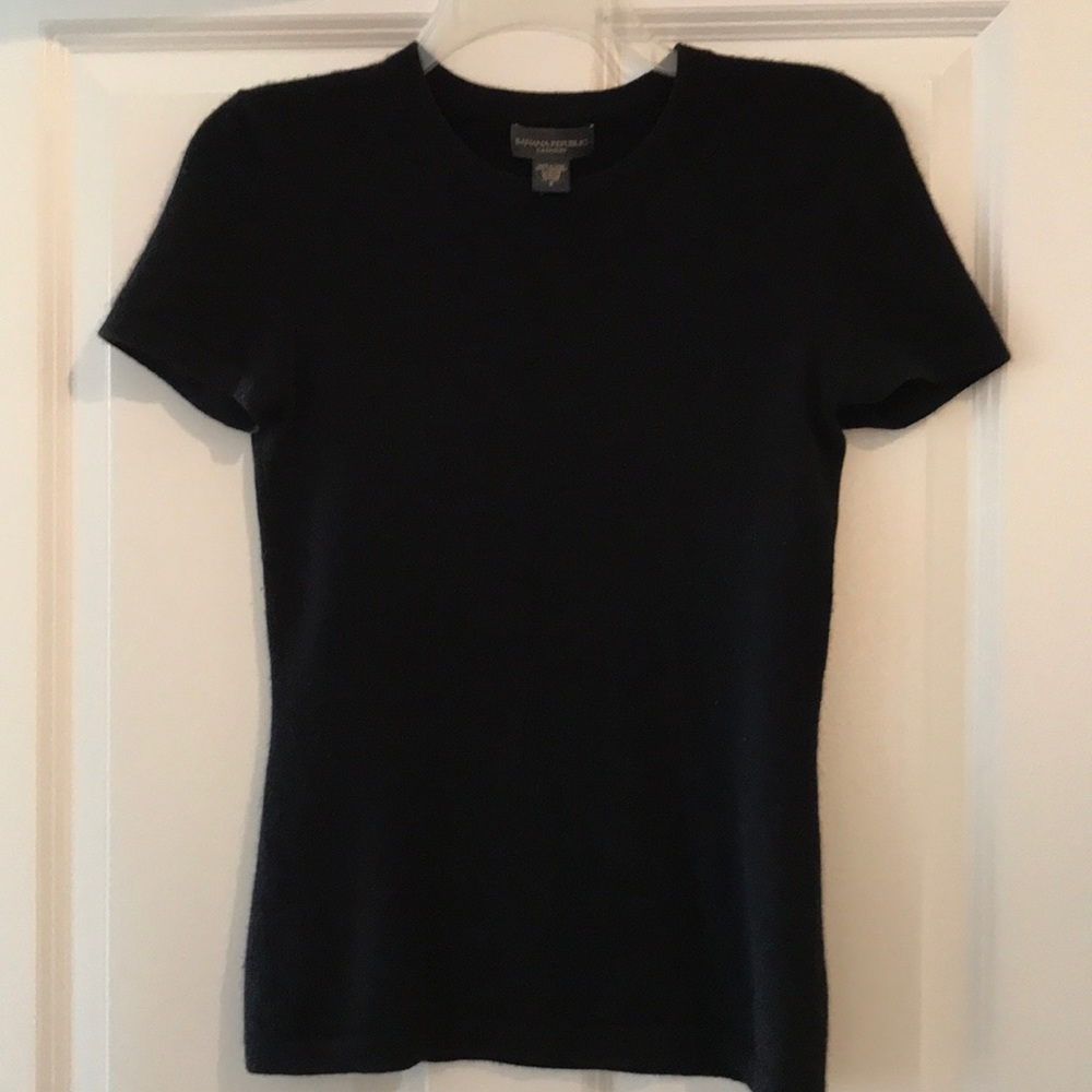 Banana Republic cashmere knit short sleeve top